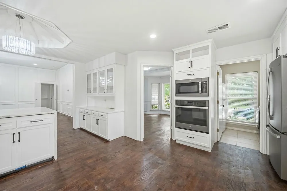 2705 Timberleaf Drive Carrollton, TX 75006