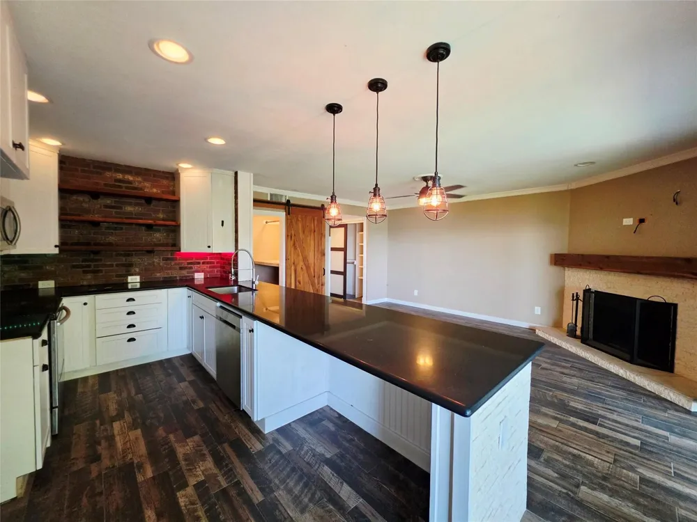 4452 Chaha Road #204 Garland, TX 75043