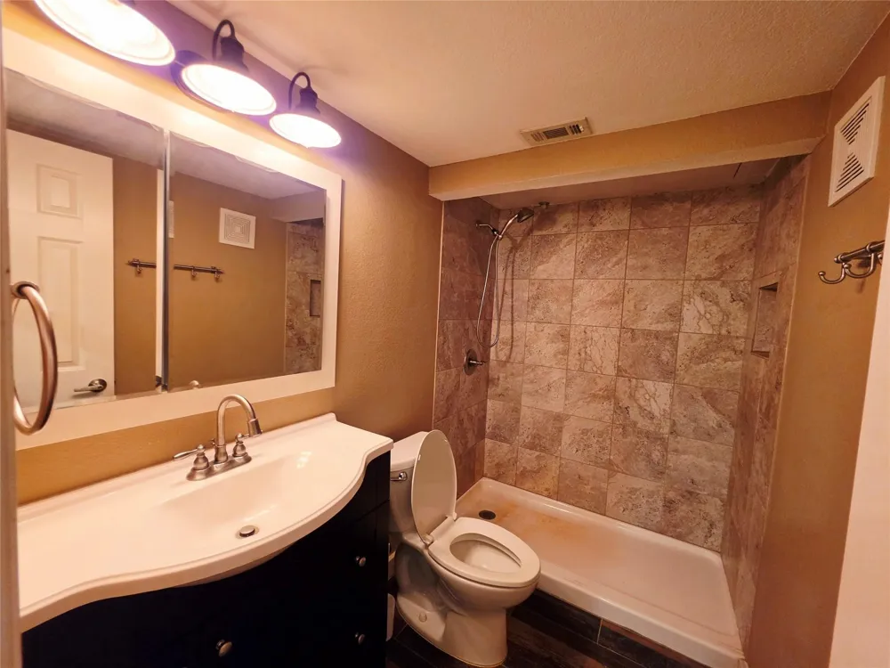 4452 Chaha Road #204 Garland, TX 75043