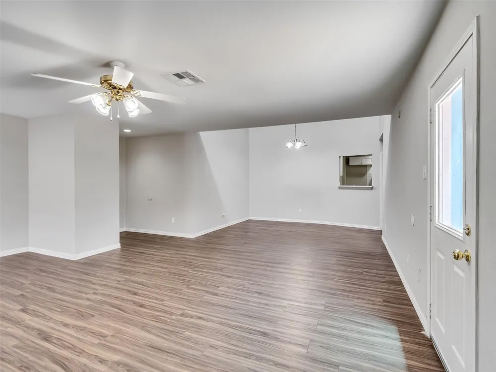 4411 Yupon Ridge Drive Houston, TX 77072