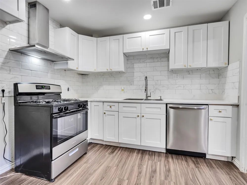 4411 Yupon Ridge Drive Houston, TX 77072