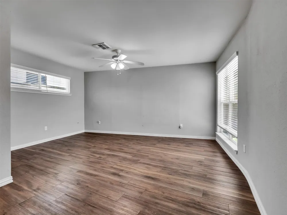 4411 Yupon Ridge Drive Houston, TX 77072