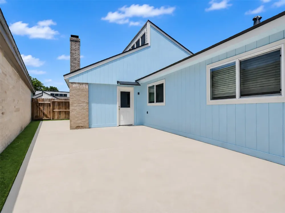 4411 Yupon Ridge Drive Houston, TX 77072
