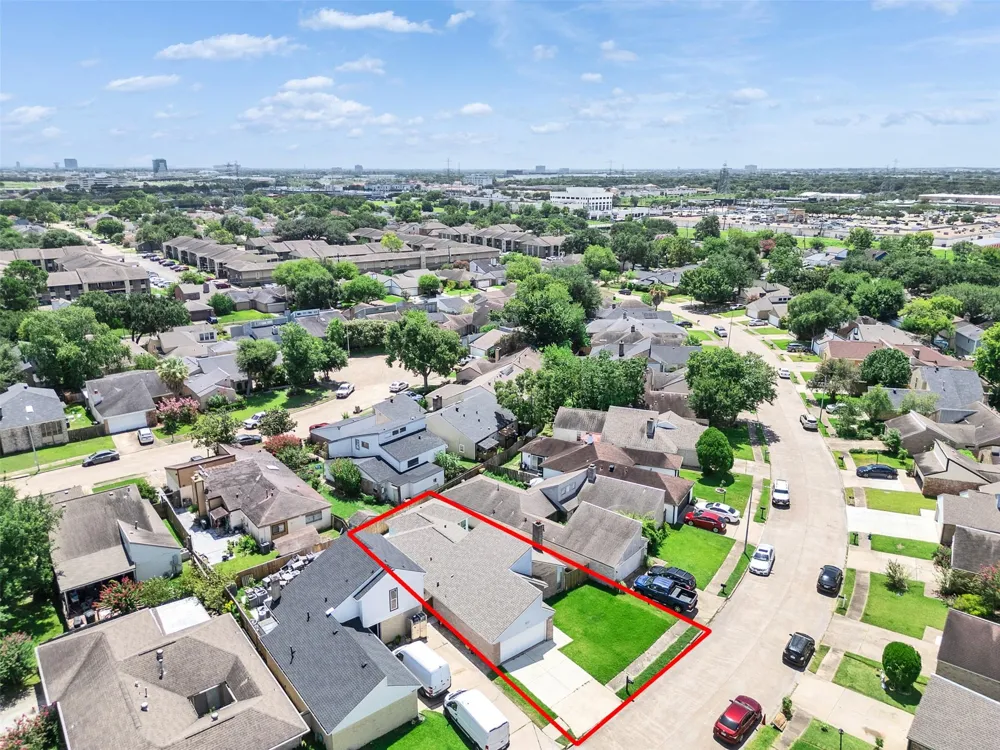 4411 Yupon Ridge Drive Houston, TX 77072