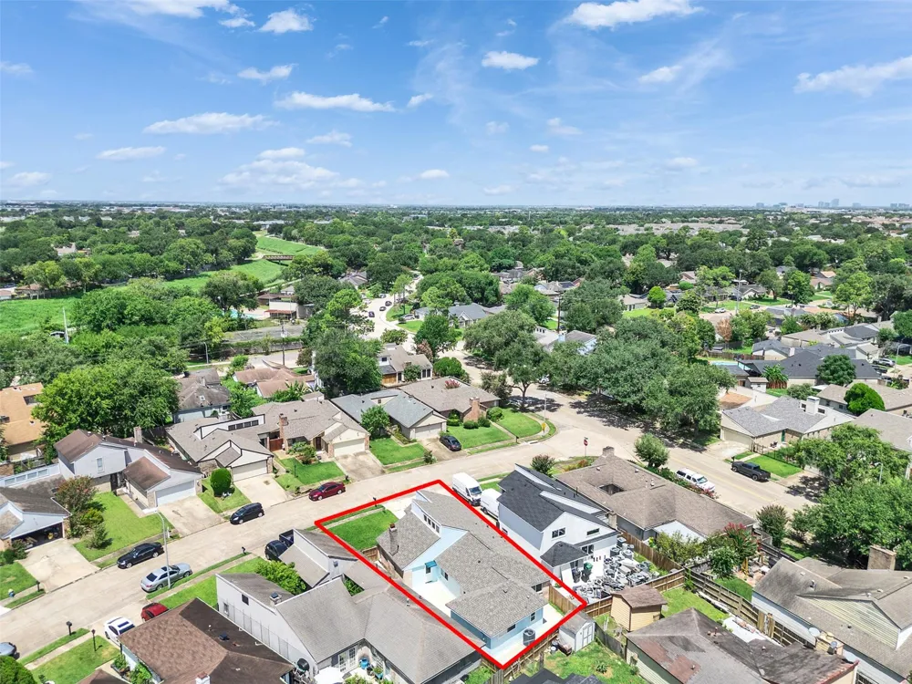4411 Yupon Ridge Drive Houston, TX 77072