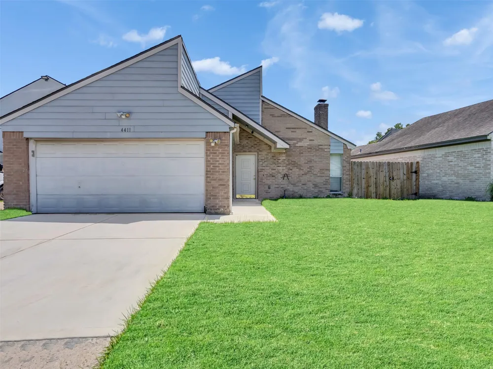 4411 Yupon Ridge Drive Houston, TX 77072