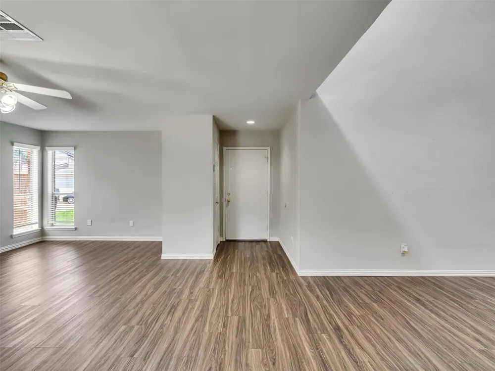 4411 Yupon Ridge Drive Houston, TX 77072