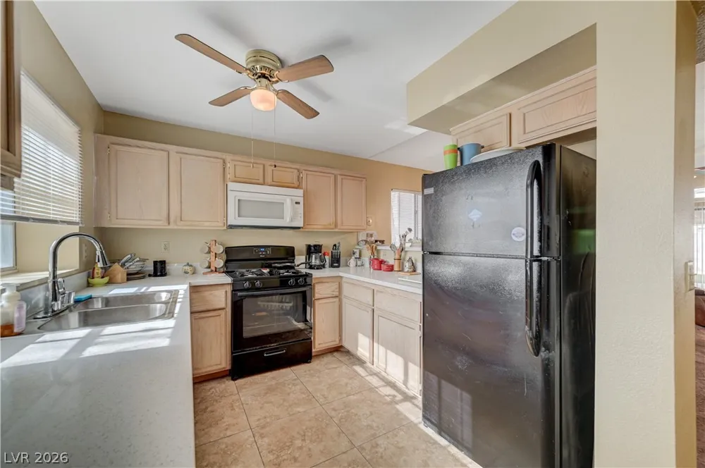 2120 Brassy Drive Las Vegas, NV 89142