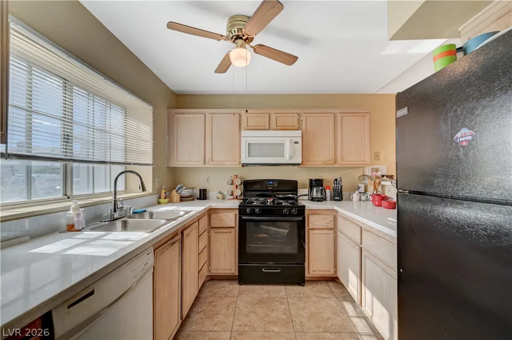 2120 Brassy Drive Las Vegas, NV 89142