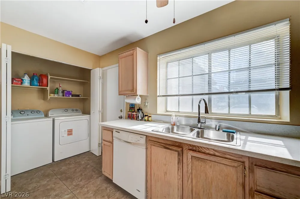 2120 Brassy Drive Las Vegas, NV 89142