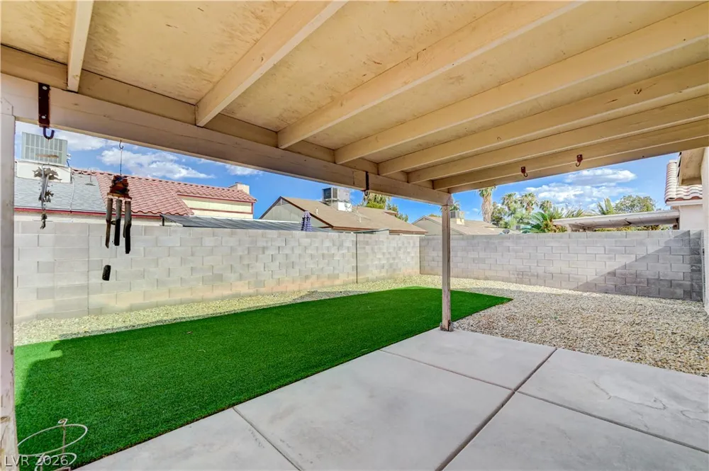 2120 Brassy Drive Las Vegas, NV 89142