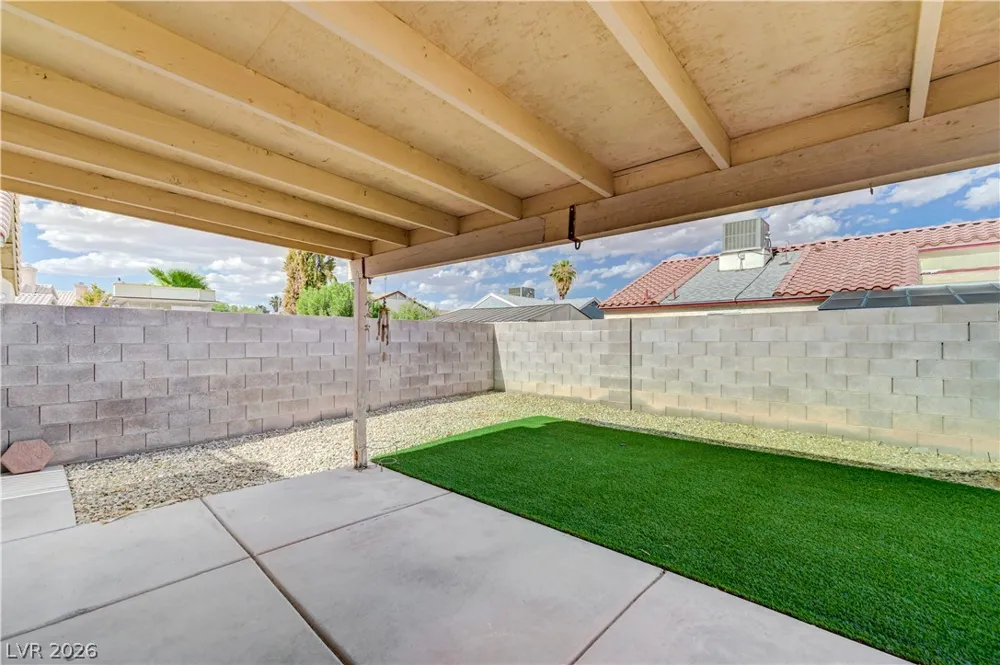 2120 Brassy Drive Las Vegas, NV 89142