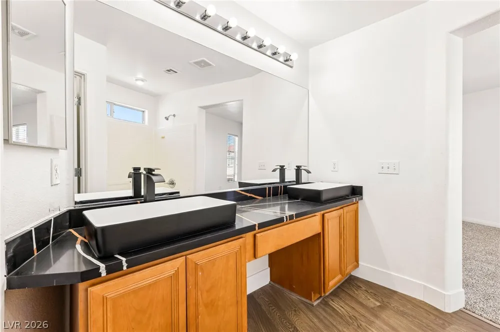 9550 Summer Furnace Street Las Vegas, NV 89178