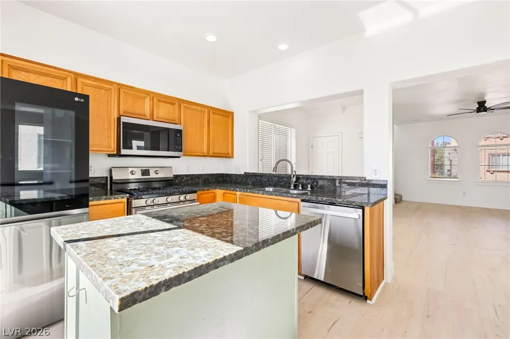 9550 Summer Furnace Street Las Vegas, NV 89178