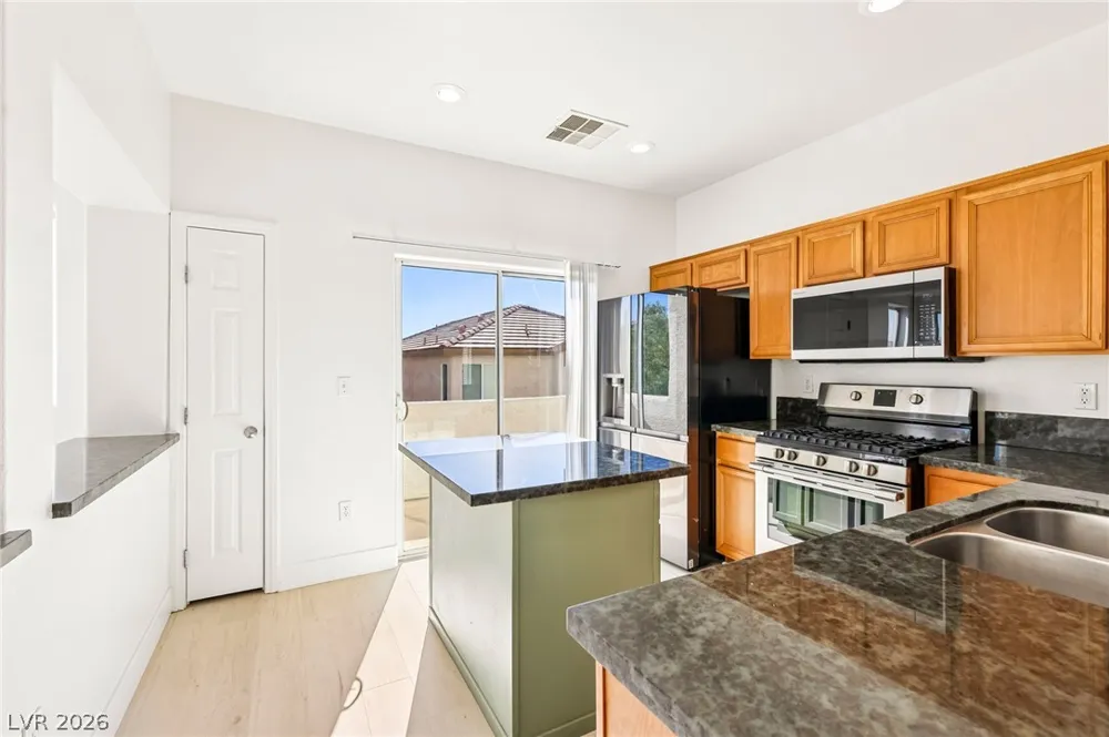 9550 Summer Furnace Street Las Vegas, NV 89178