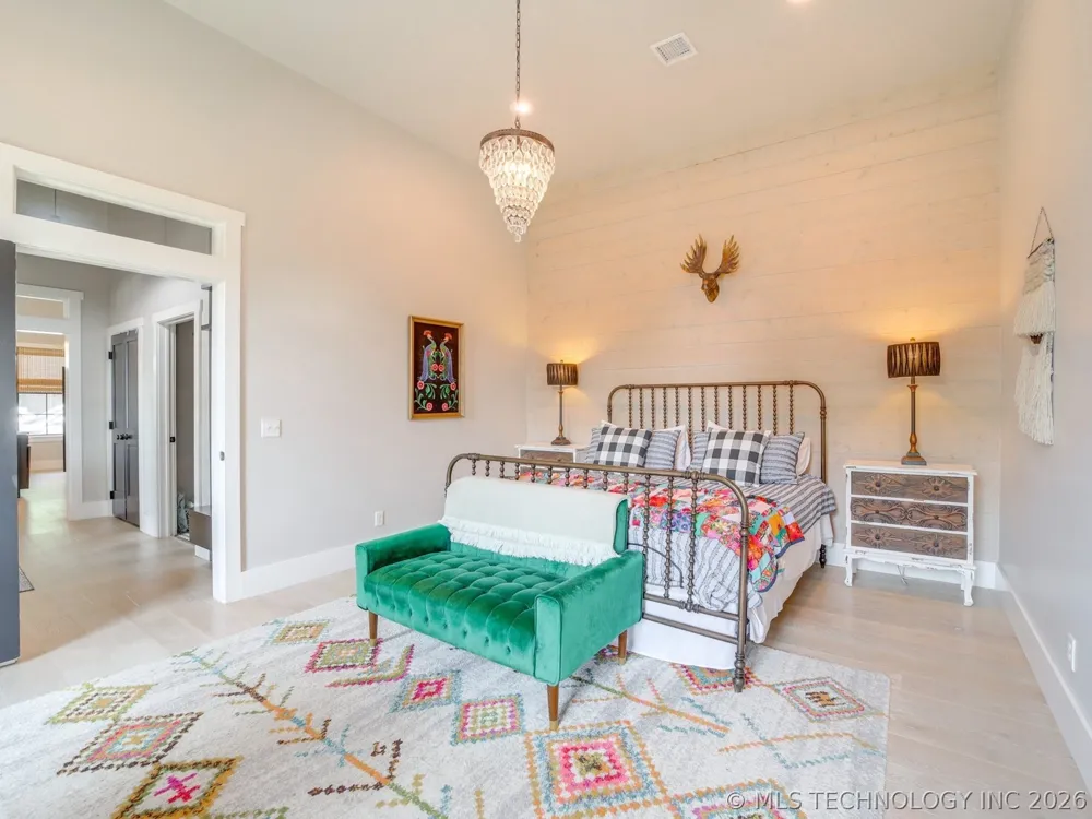 29 Park Street Carlton Landing, OK 74432