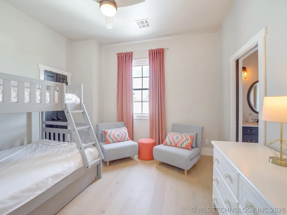 29 Park Street Carlton Landing, OK 74432