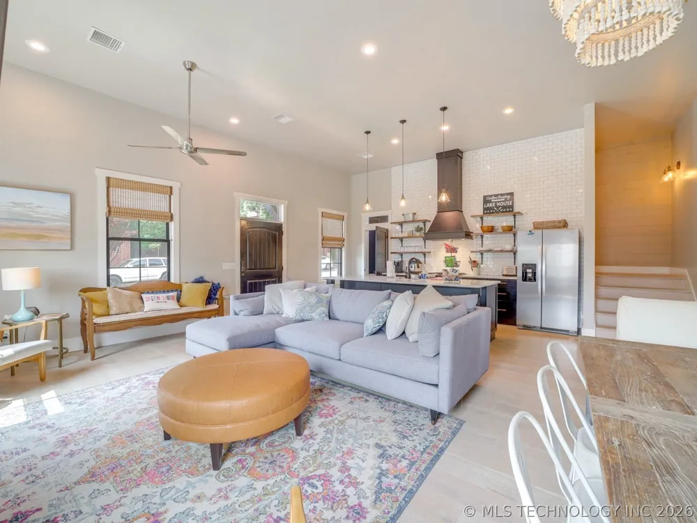 29 Park Street Carlton Landing, OK 74432