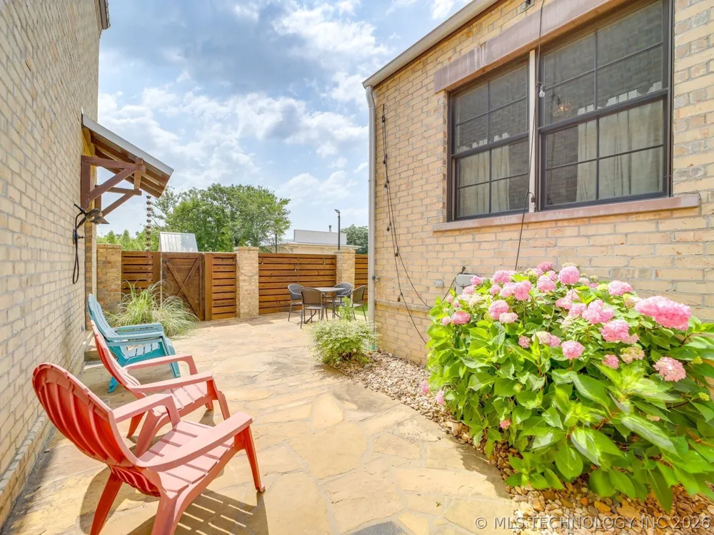 29 Park Street Carlton Landing, OK 74432