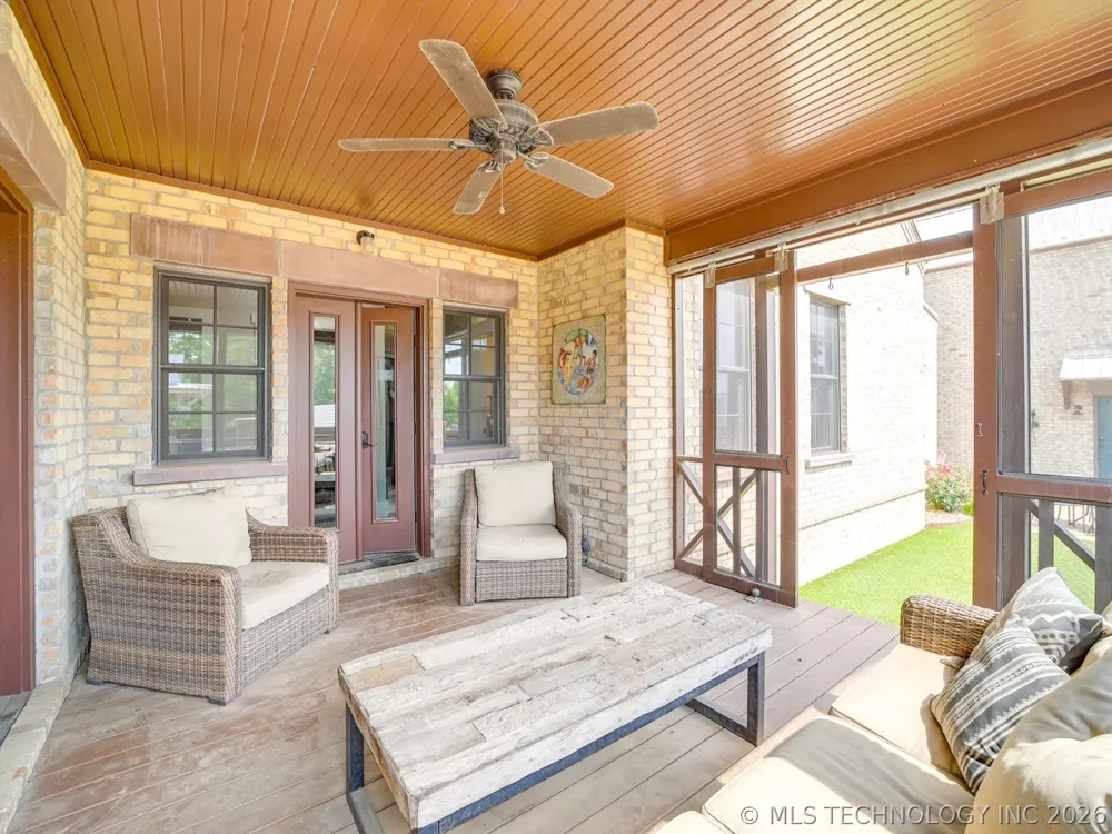 29 Park Street Carlton Landing, OK 74432