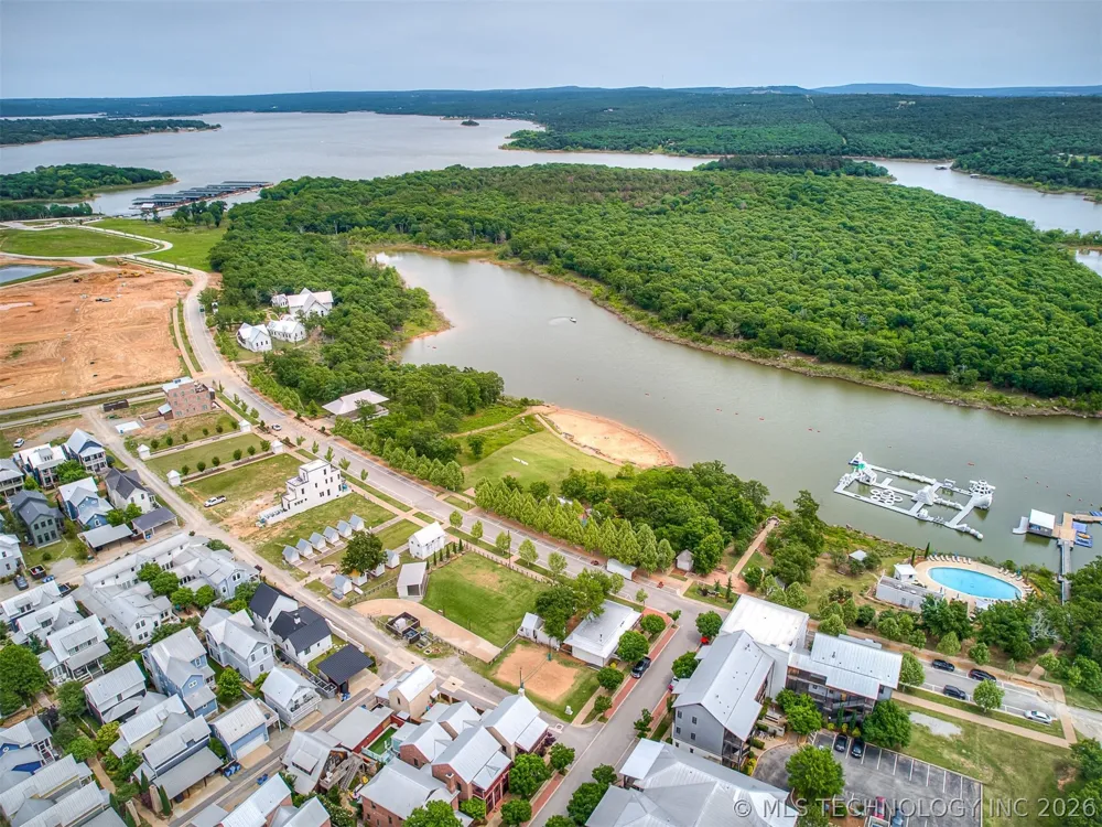 29 Park Street Carlton Landing, OK 74432
