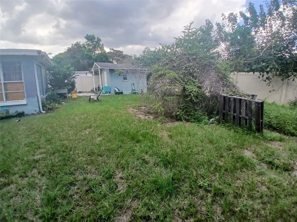 1818 HEATHER AVENUE Tampa, FL 33612