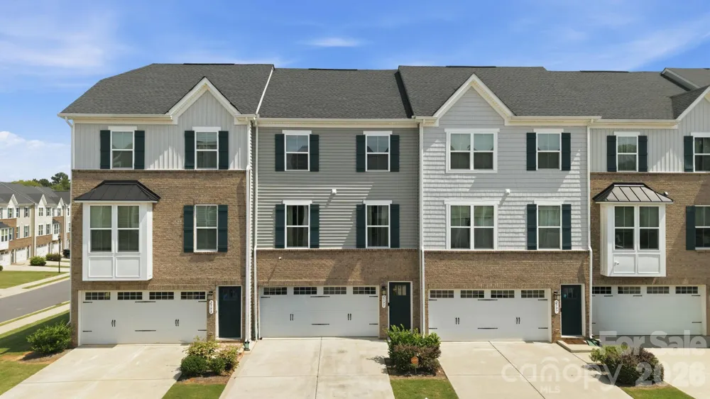 2595 Grantham Place Drive #111 Fort Mill, SC 29715