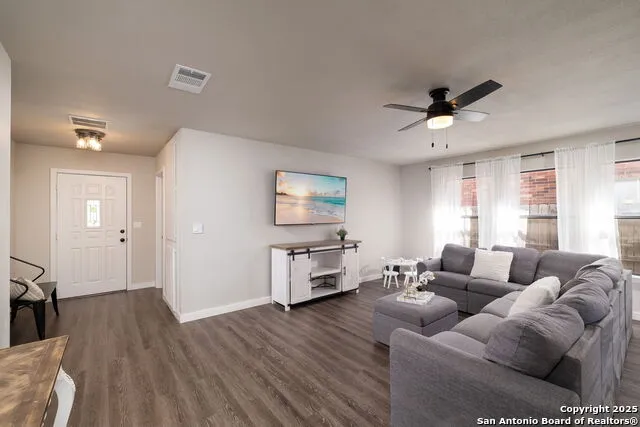 11211 Talbot Sq San Antonio, TX 78249