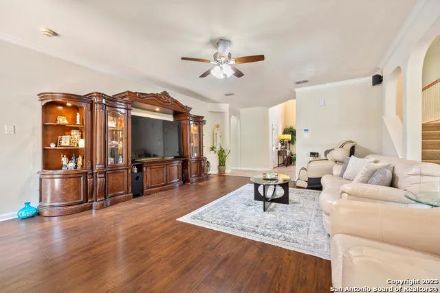 9634 JASON BND Helotes, TX 78023