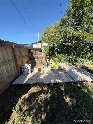 242 S 2nd Avenue Byers, CO 80103