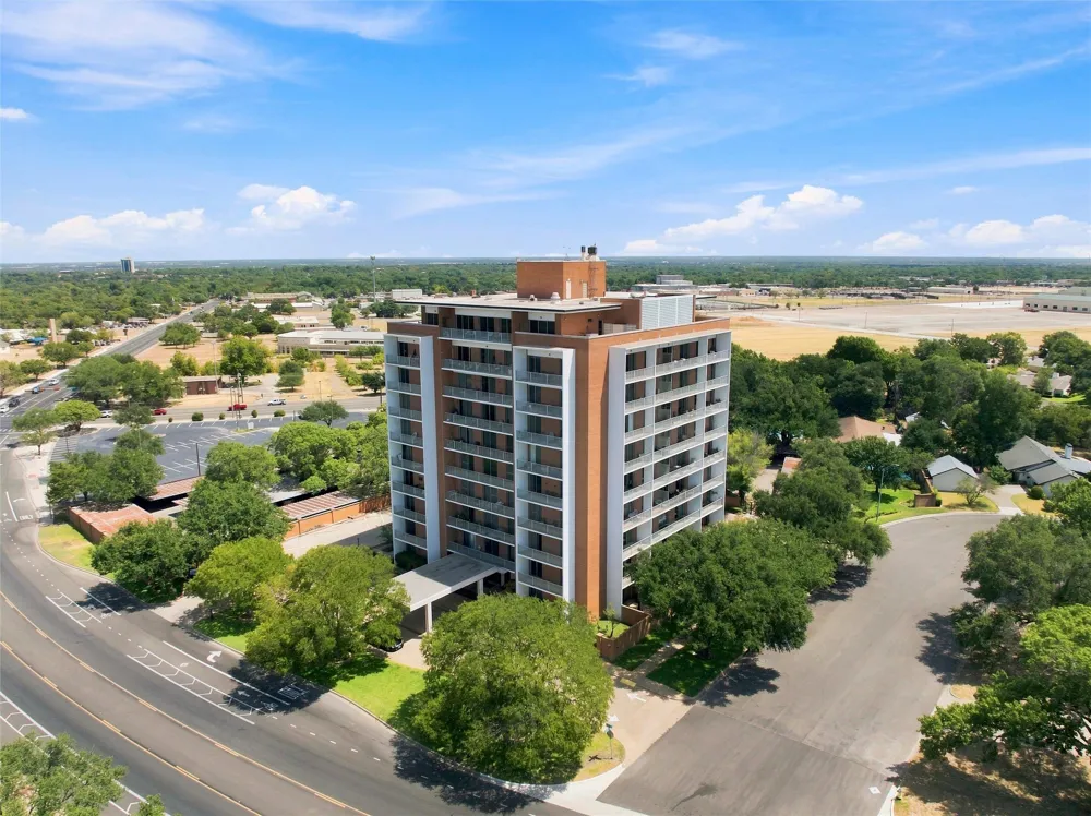 4924 Cobbs Drive #4E Waco, TX 76710