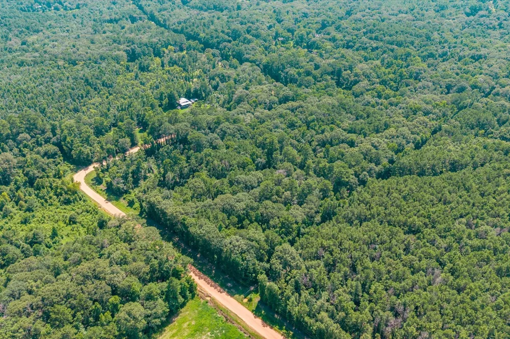 Magnolia Creek Dr Cleveland, TX 77328