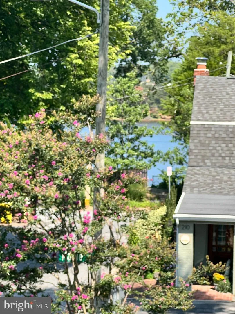 324 COVE ROAD Riva, MD 21140
