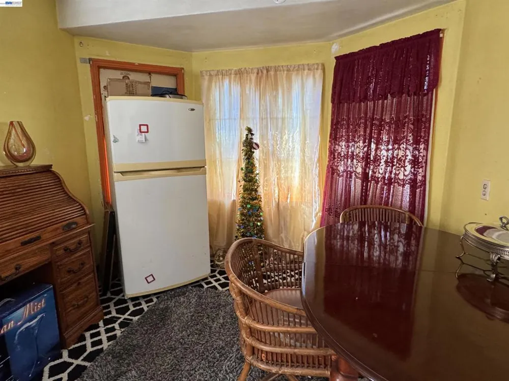 2120 Sol San Leandro, CA 94578