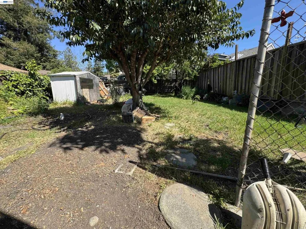2120 Sol San Leandro, CA 94578
