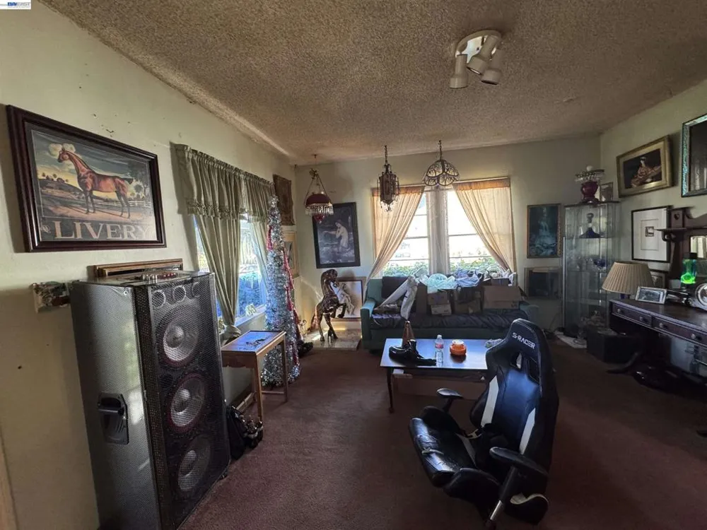 2120 Sol San Leandro, CA 94578