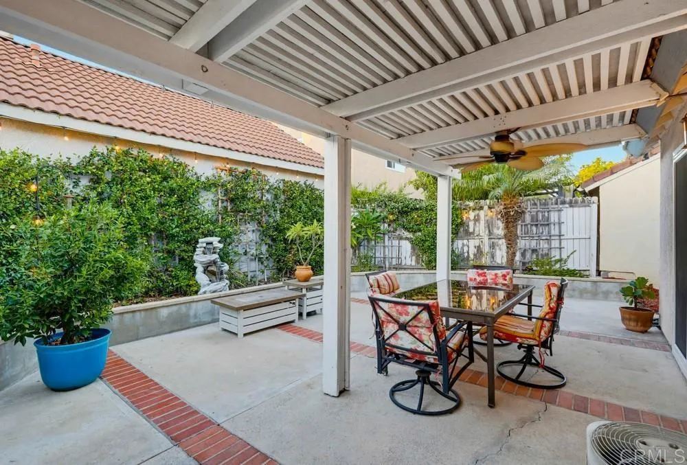 21716 Paxton Mission Viejo, CA 92692