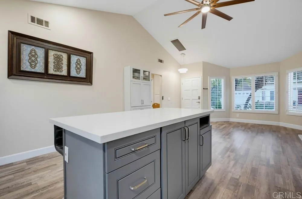 21716 Paxton Mission Viejo, CA 92692