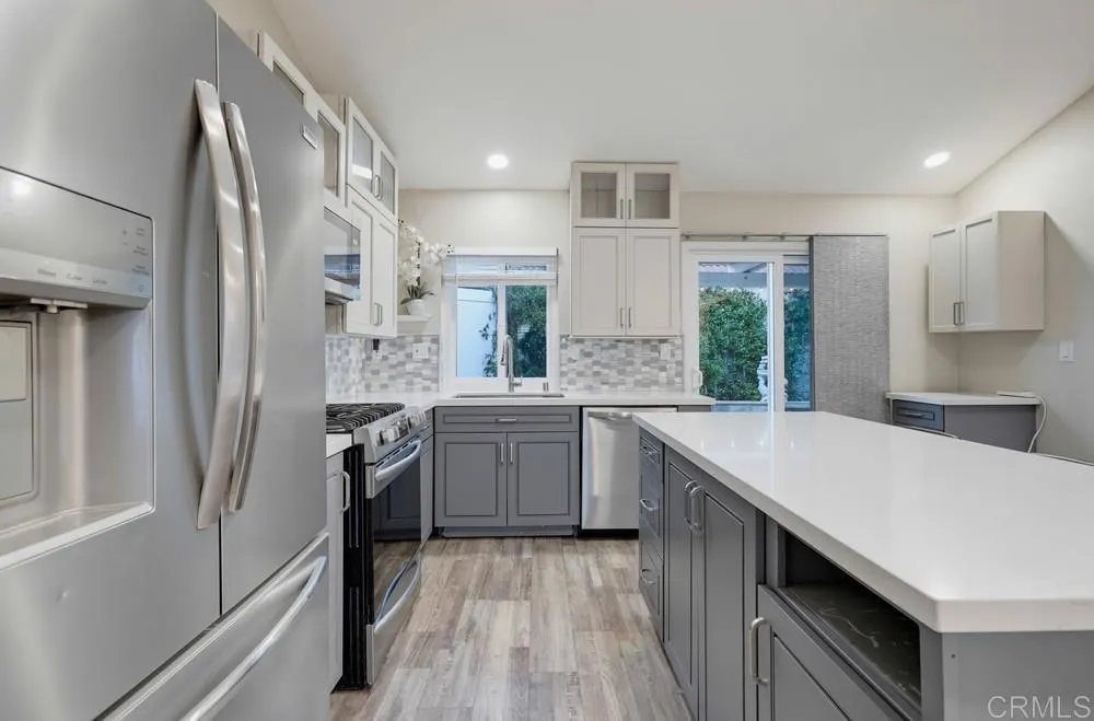21716 Paxton Mission Viejo, CA 92692