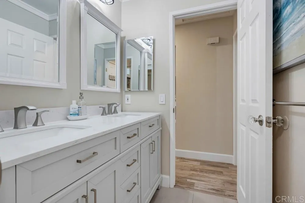 21716 Paxton Mission Viejo, CA 92692