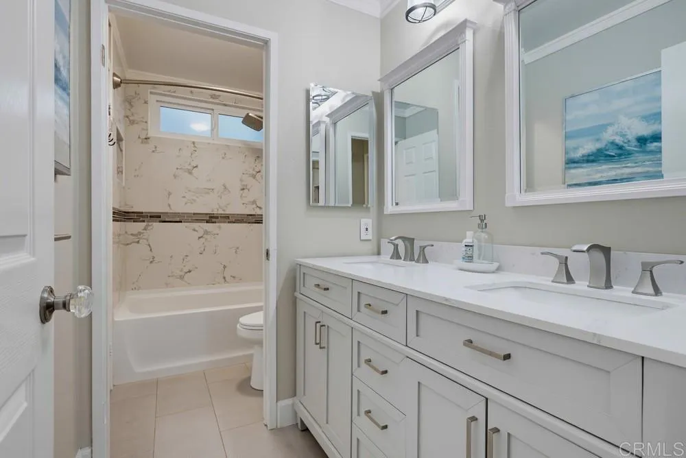 21716 Paxton Mission Viejo, CA 92692