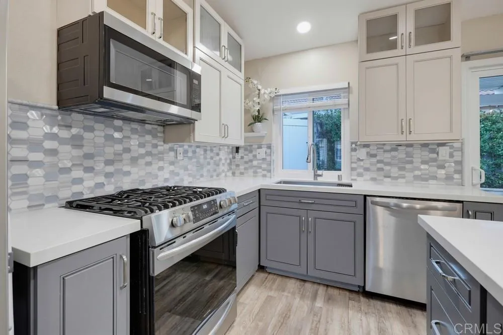 21716 Paxton Mission Viejo, CA 92692