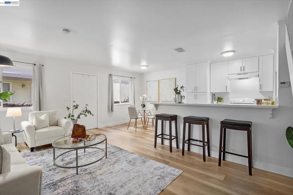 2174 Decoto Rd Union City, CA 94587