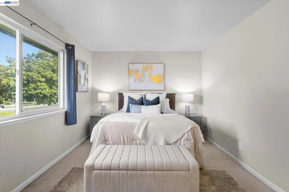 2174 Decoto Rd Union City, CA 94587