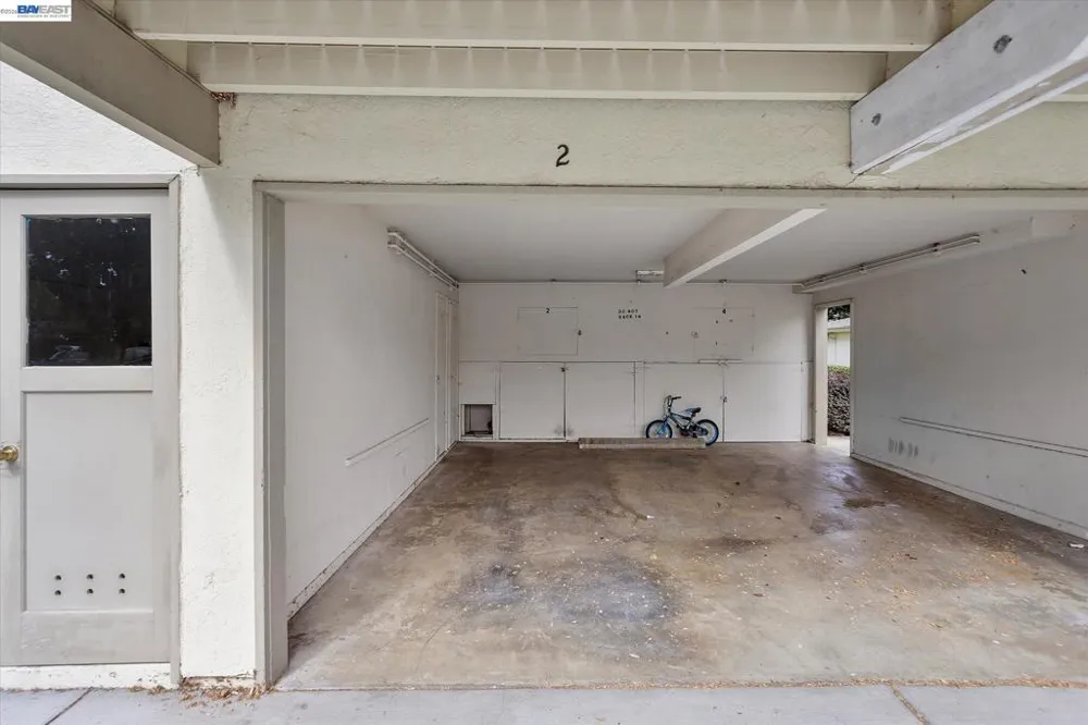 2174 Decoto Rd Union City, CA 94587