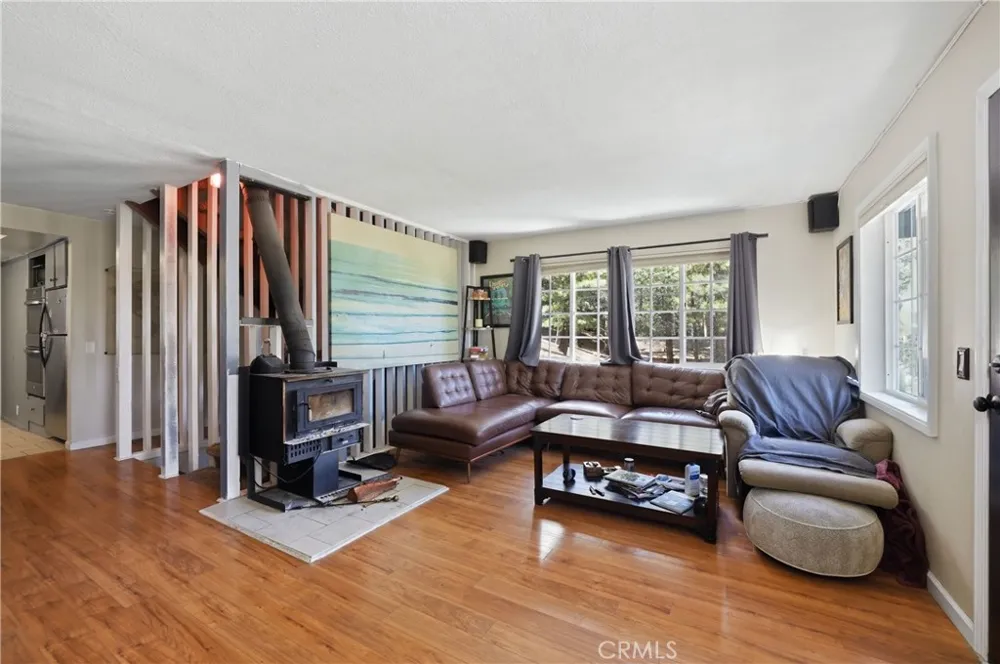 2073 Mojave Scenic Drive Wrightwood, CA 92397