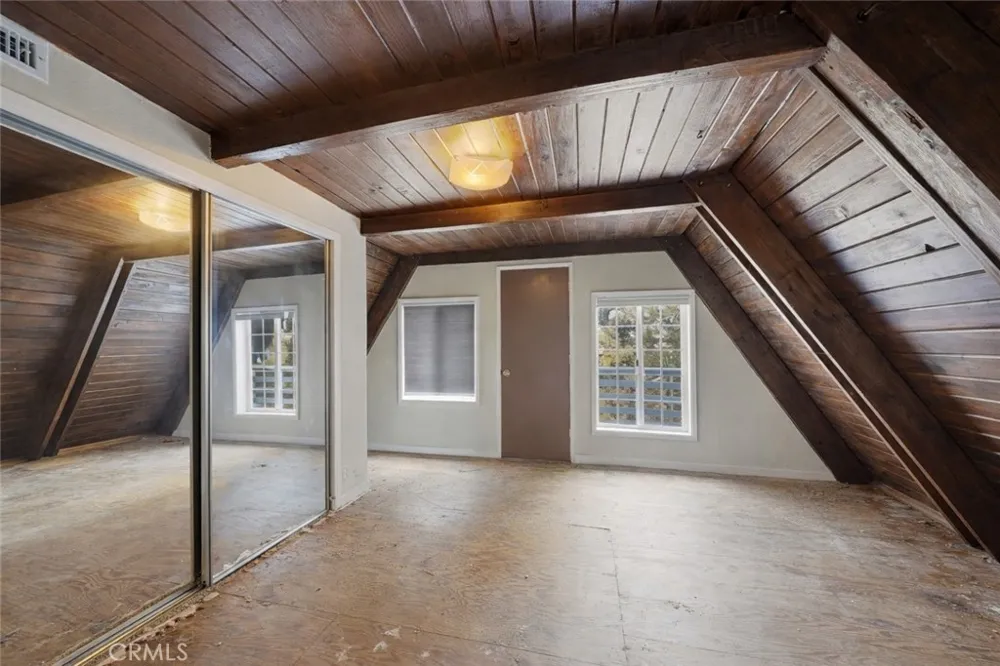2073 Mojave Scenic Drive Wrightwood, CA 92397
