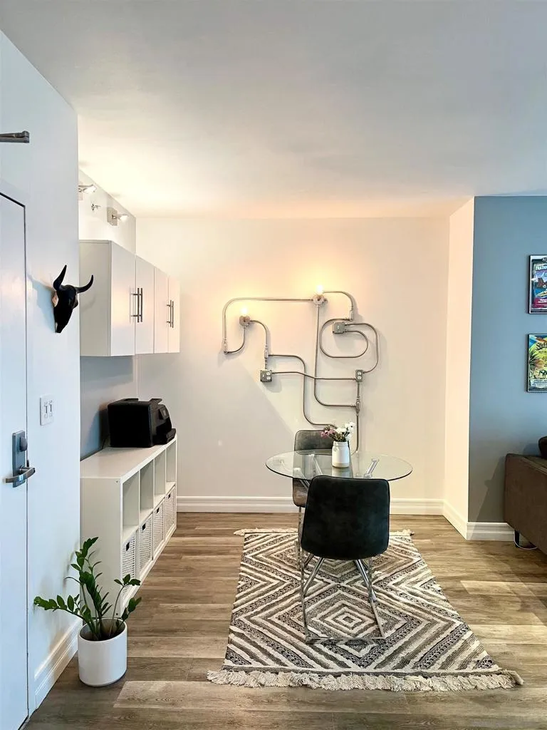 425 W Beech St #336 San Diego, CA 92101