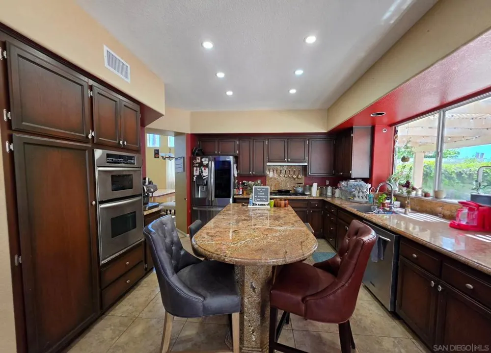 615 Dorinda Dr. Oceanside, CA 92057