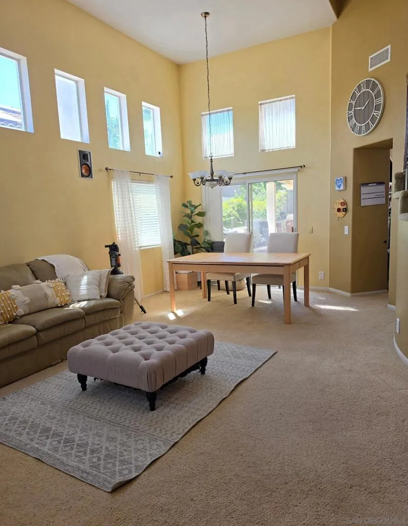 615 Dorinda Dr. Oceanside, CA 92057